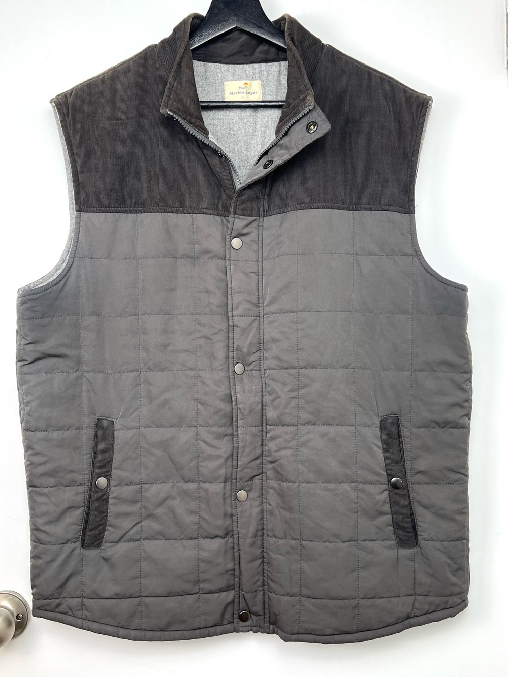 Marine Layer Two Tone Quilted Puffer Wool Lined Vest size XL Gray Outdoor